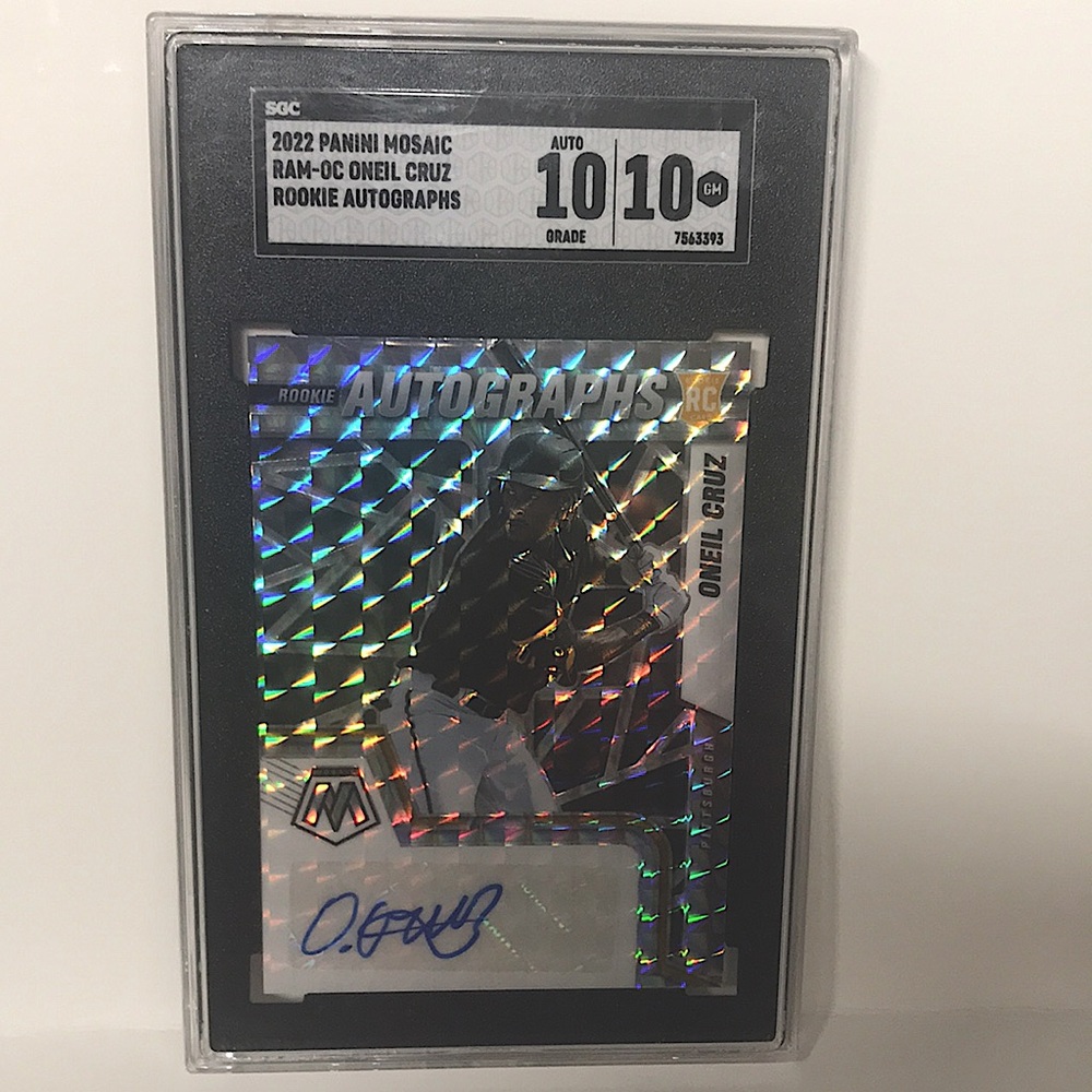 2022 PANINI MOSAIC
RAM-OC ONIEL CRUZ
ROOKIE AUTOGRAPHS 
SCC 10-10